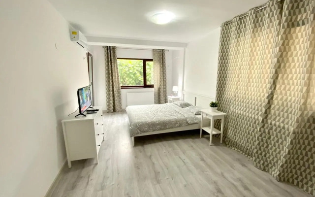 Lacul Morii Studio1