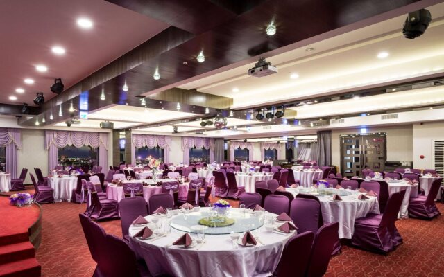 Royal Chiayi Hotel