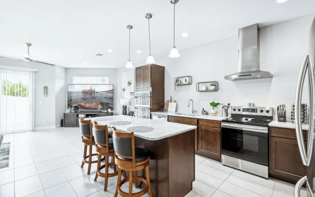 148 Mediterranean Way