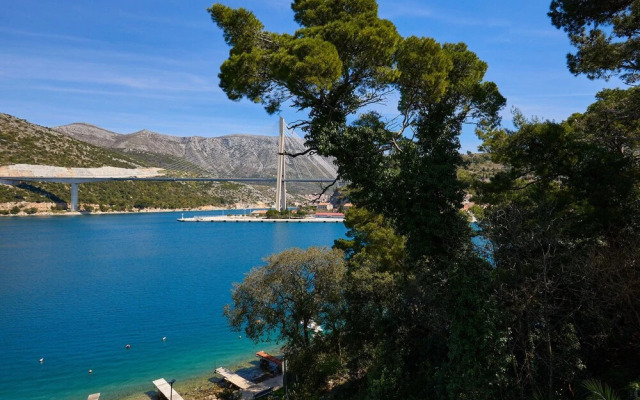 Hedera Estate, Hedera A3