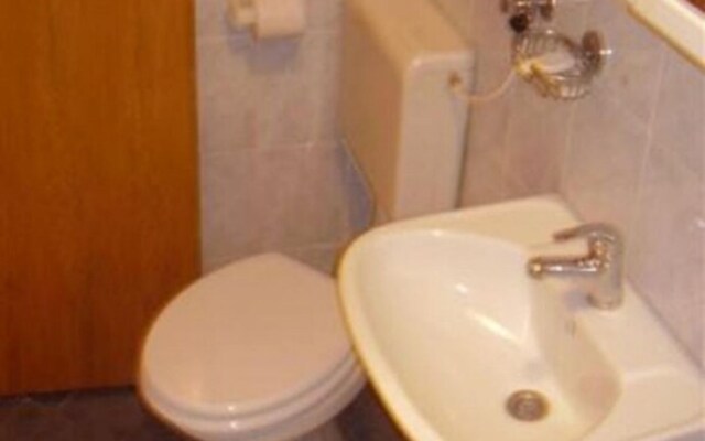 Olgi - Free Parking - SA2