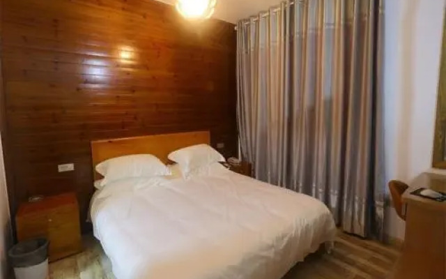Lishui Shefengju Hostel