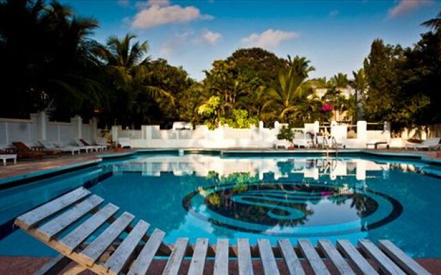 Sea Breeze Beach Resort