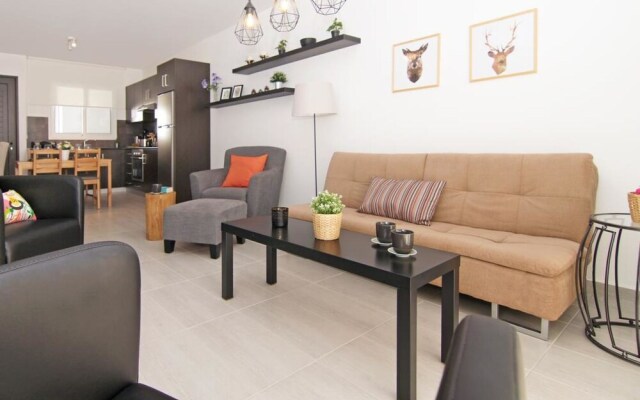 Malvina Paralimni in Paralimni