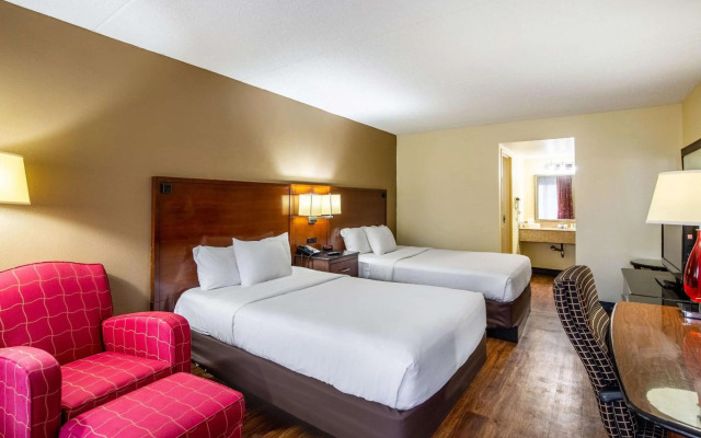 Econo Lodge Naval Station Norfolk