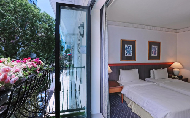 The Jesselton Hotel