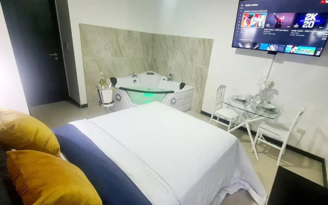 Ecusuites Room Jacuzzi 105/2Hidromasaje Privado