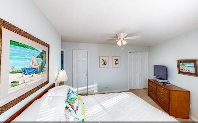 Crystal Village II, Unit 10B