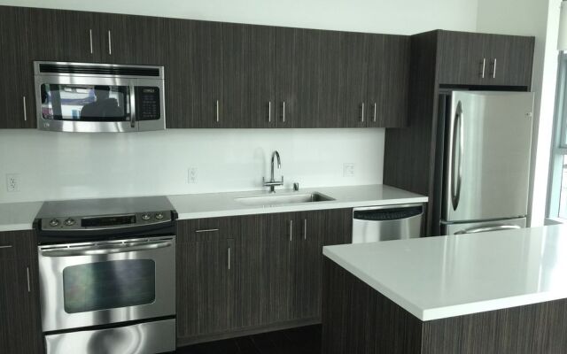 Furnished Suites in Downtown Santa Monica