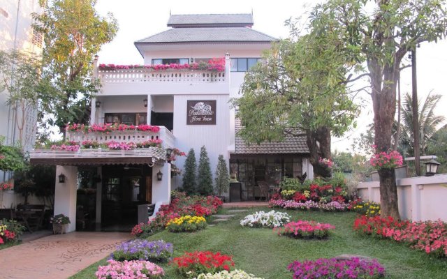 Rachamankha Flora House