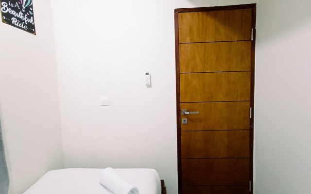 Comfort And Nice Stay 2Br Vida View Makassar Apartment