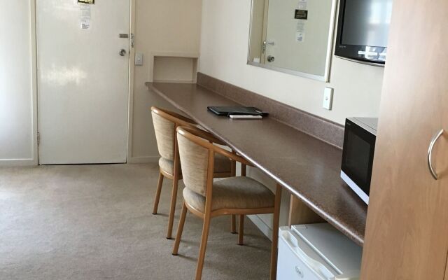 Gosford Palms Motor Inn