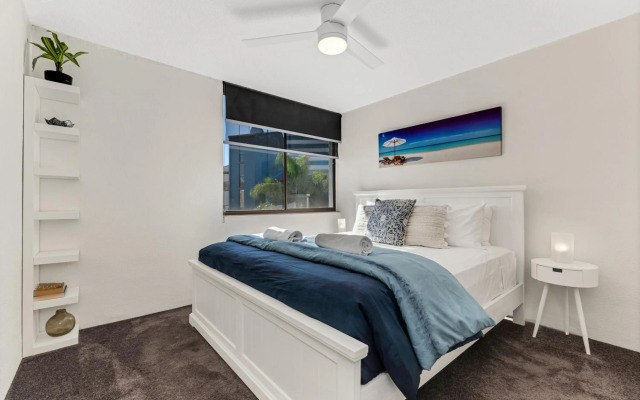 Mylos Holiday Apartments