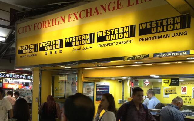 Hong Kong New York Guest House (TST Metro H Exit)