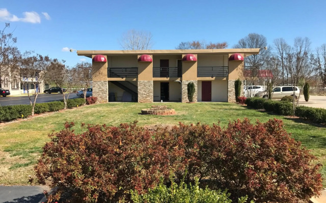 Royal Regency Inn