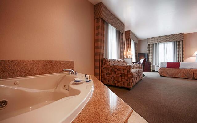 Spark by Hilton Rahway