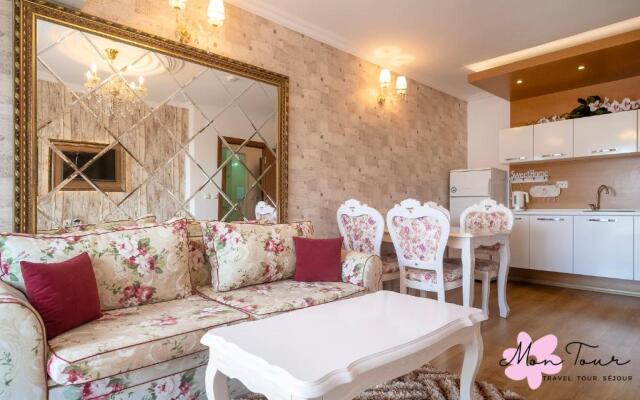 Mon Tour apartments
