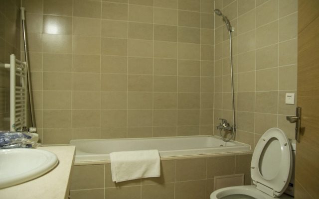Rich & Young Beijing Guangqumen Service Apartment