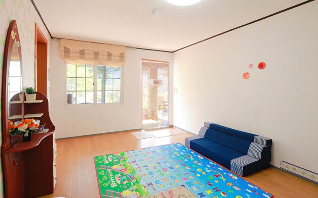 Hongcheon Babiana Pension