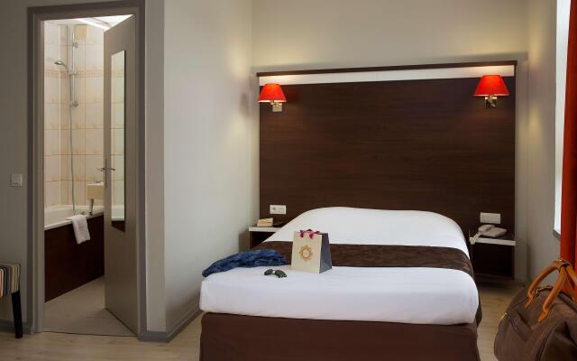 Kyriad Lille Centre - Gares