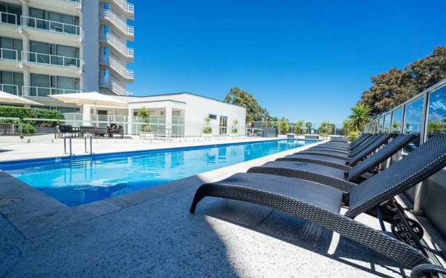 Blue Moon at Watson - Wifi - Gym - Pool - Cafe