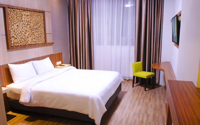 Ayola First Point Hotel Pekanbaru