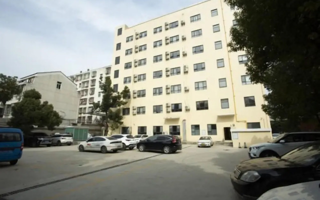City Comfort Inn Hotel (Huanggang Huangzhou Avenue)