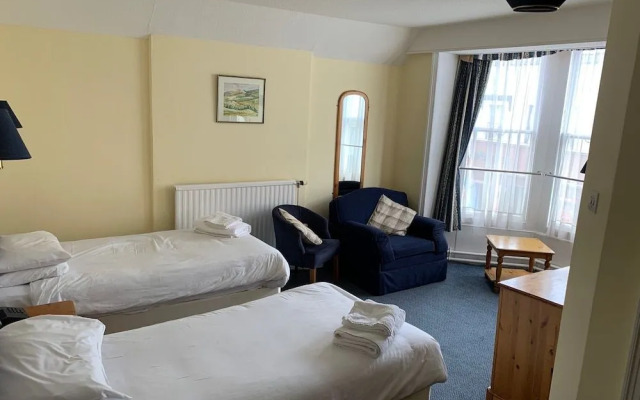 Yelf's Hotel