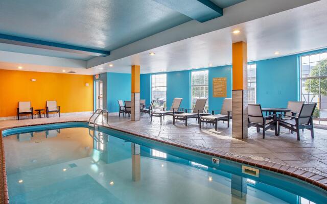 Candlewood Suites Bowling Green by IHG