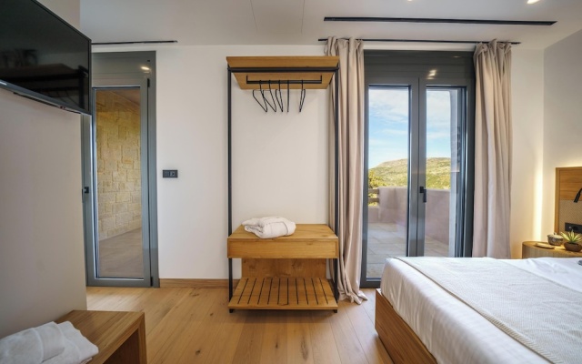 EAST VILLA by CYAMES