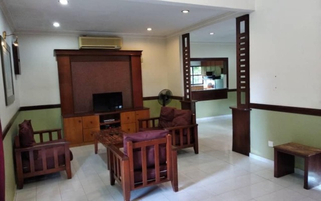 Ann Homestay Villa 893