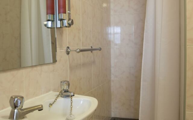 Abbey Court, Hyde Park Hotels