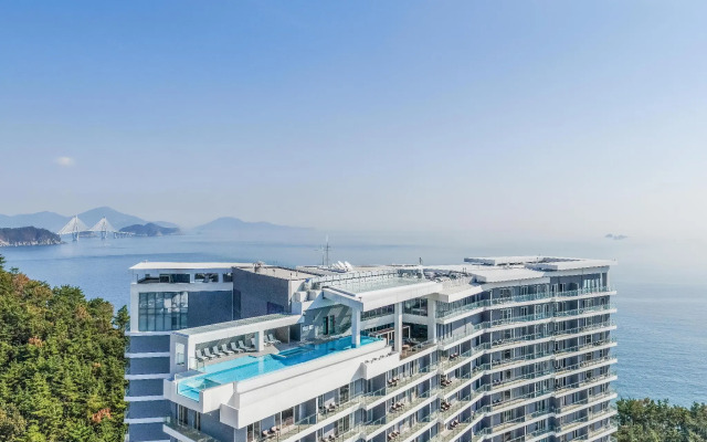 Hanwha Resort Geoje Belvedere