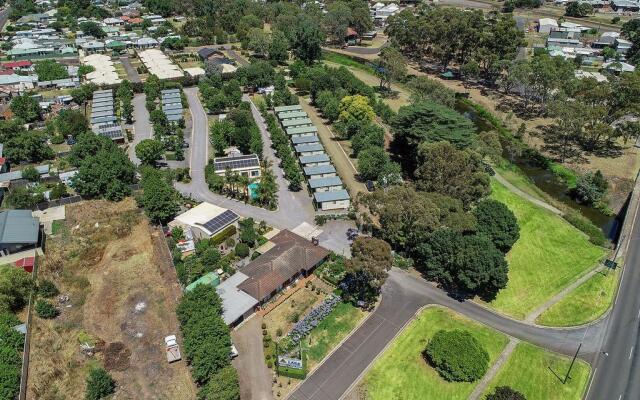 Lake Hamilton Motor Village & Caravan Park