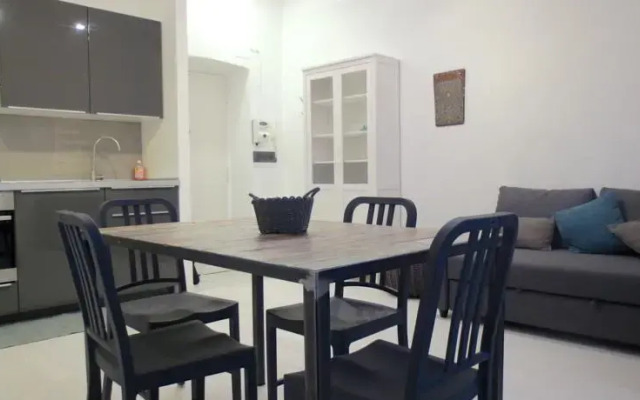 Temporary House - Isola District