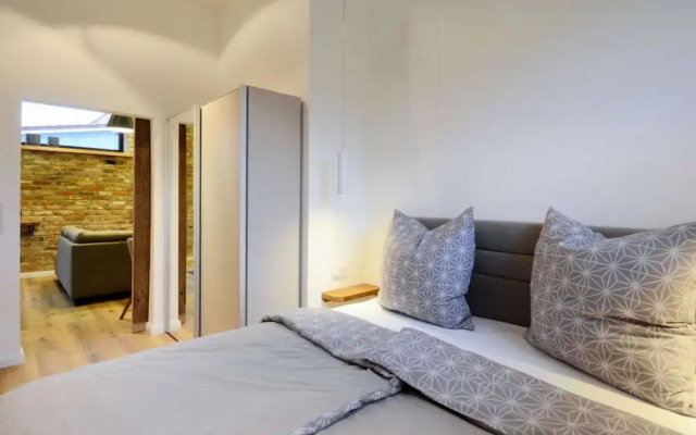 Deichloft Modern Retreat