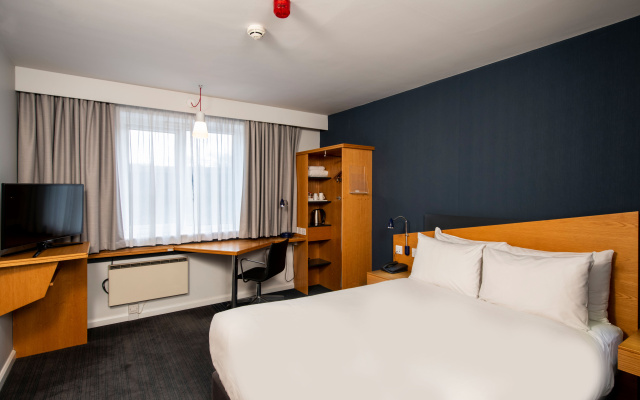 Holiday Inn Express Edinburgh Royal Mile by IHG