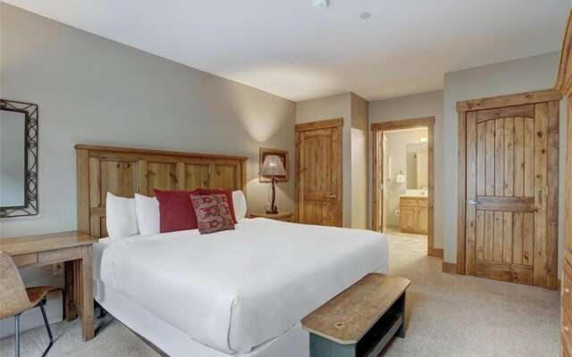 Jackpine Lodge 2 Bedroom Condo