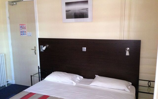 Hotel Savoy