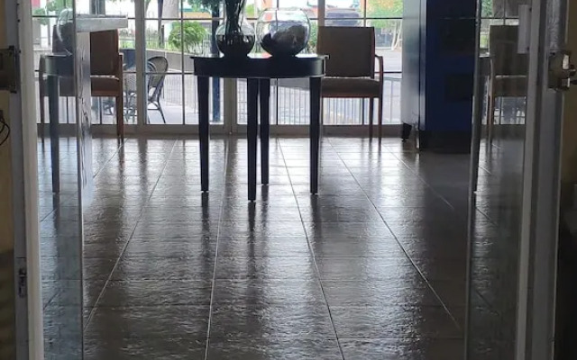 Hotel Caracoles Colima