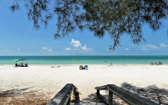 Island Paradise 1 Apartment 2