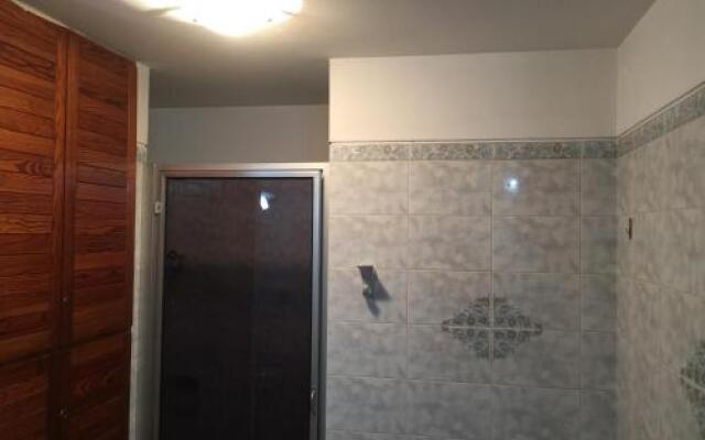 Habitaciones De Categoria En Casa Centrica De Montevideo