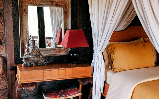 Most Exotic Beachfront Villa Keong
