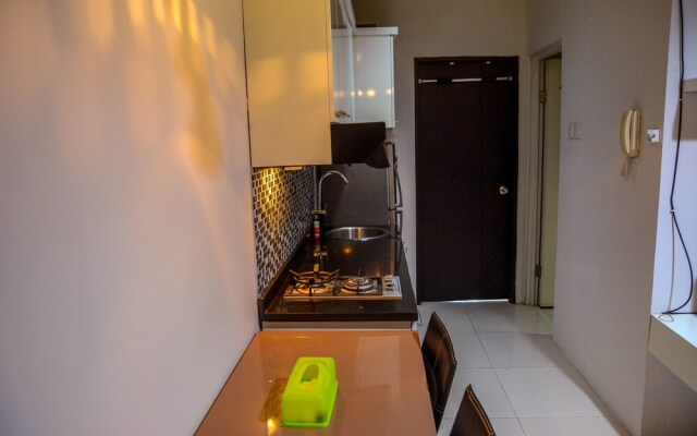 1 Bedroom at Cosmo Mansion Apartment by Travelio