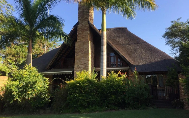 Legend Safaris - Kruger Park Lodge