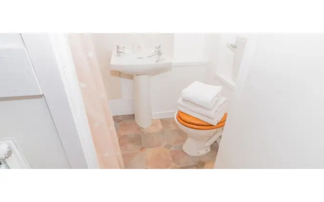 Strathdon Guest House