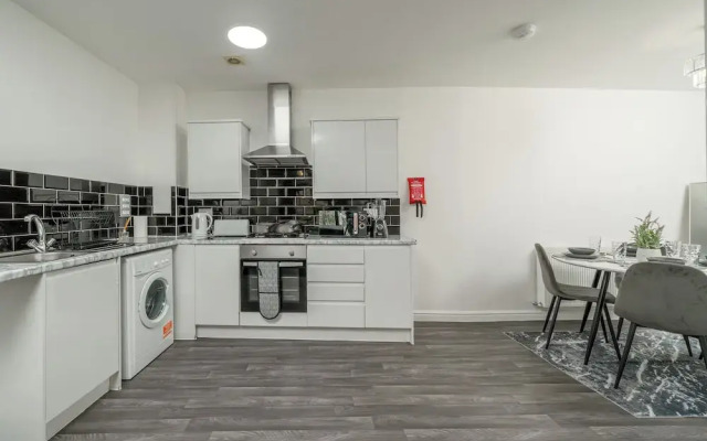 3bed/near Canning Town Stn/balcony/central Location