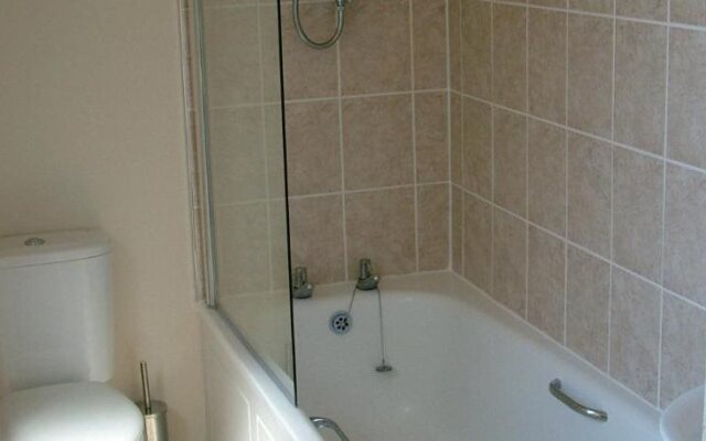 Aberdour Hotel & Stables Rooms