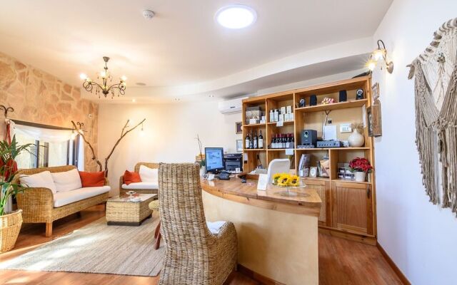 Cnaan Village - Boutique and Spa Villa