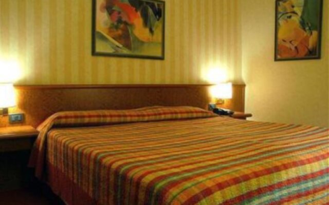 Hotel Holiday Inn Pisa Migliarino